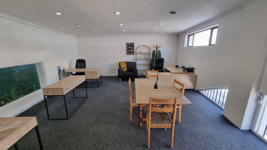 To Let Commercial Property for Rent in Woodstock Western Cape